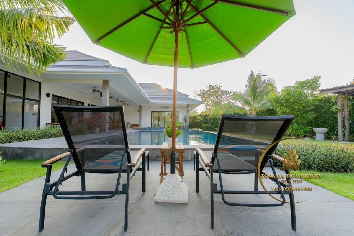 Luxury 4 Bedrooms Pool Villa For Sale At The Clouds Hua Hin – Cha-Am