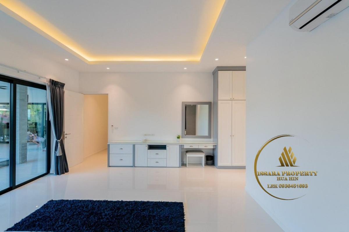 Luxury 4 Bedrooms Pool Villa For Sale At The Clouds Hua Hin – Cha-Am