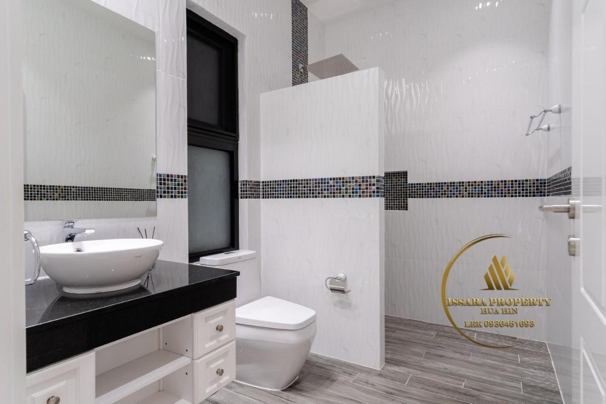 Luxury 4 Bedrooms Pool Villa For Sale At The Clouds Hua Hin – Cha-Am
