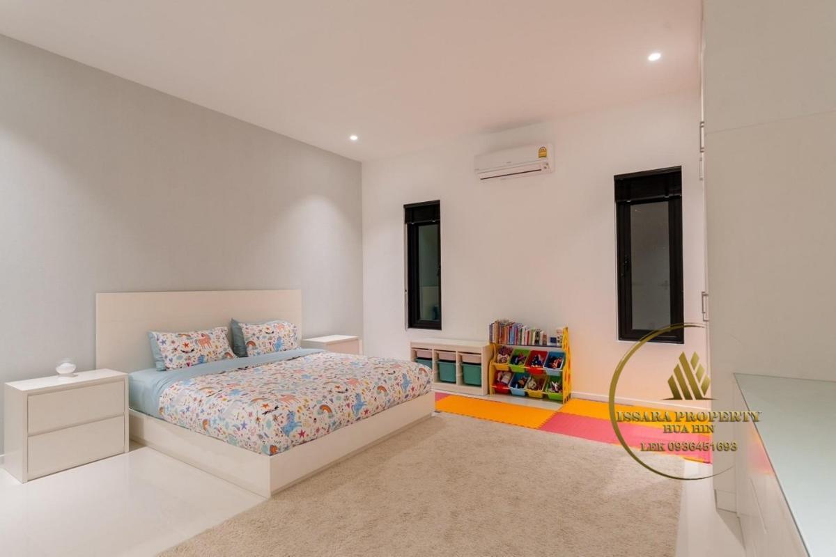 Luxury 4 Bedrooms Pool Villa For Sale At The Clouds Hua Hin – Cha-Am