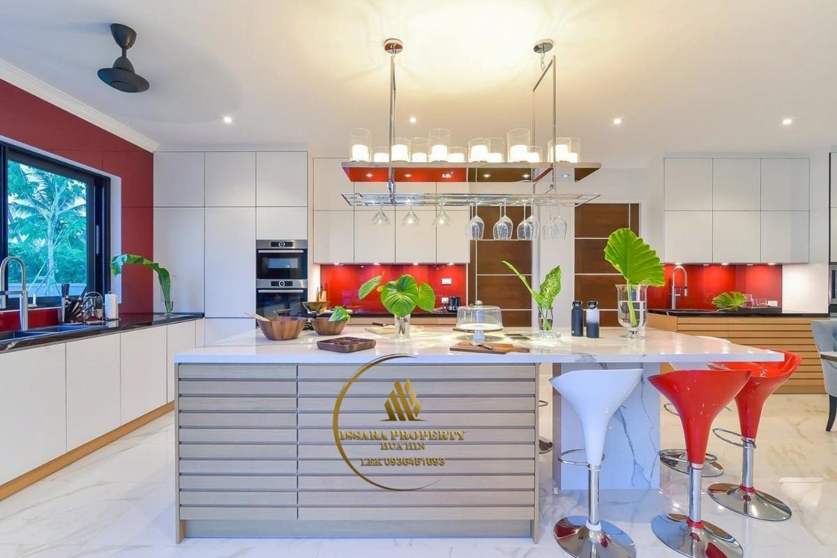Large Land And Luxury Modern Pool Villa At Hua Hin – Tab Tai For Sale