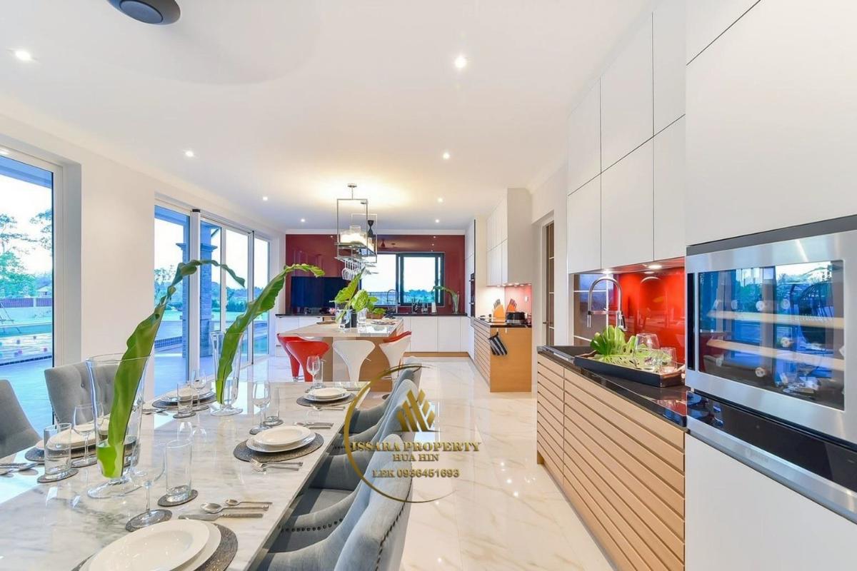 Large Land And Luxury Modern Pool Villa At Hua Hin – Tab Tai For Sale