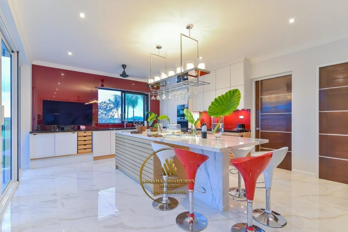 Large Land And Luxury Modern Pool Villa At Hua Hin – Tab Tai For Sale