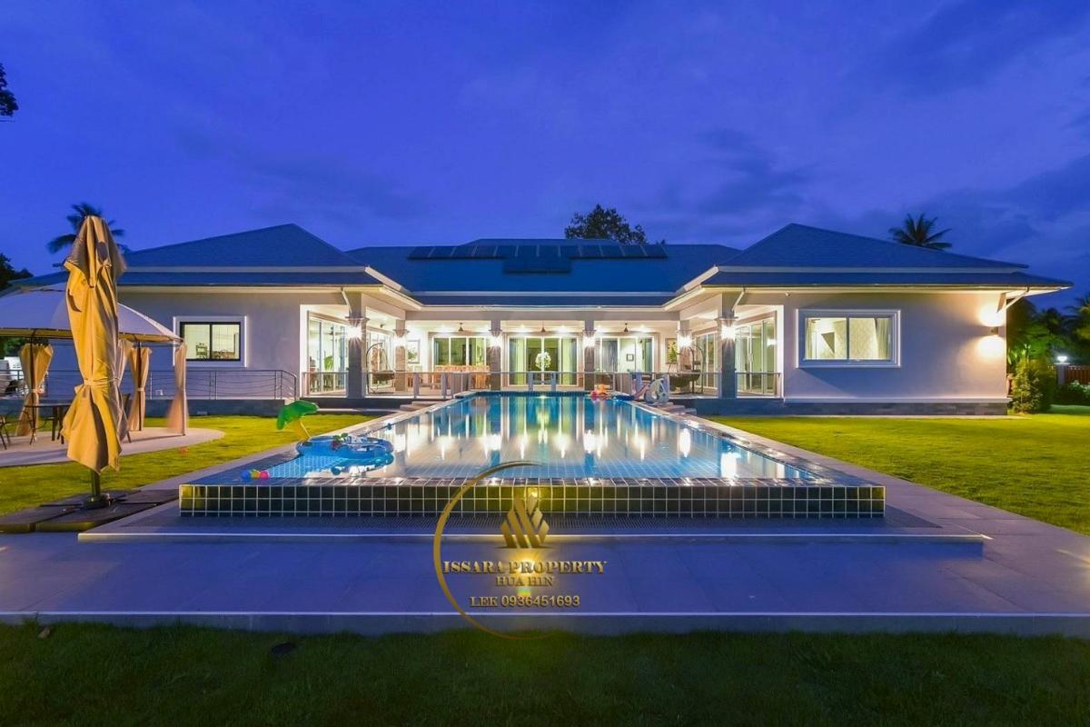 Large Land And Luxury Modern Pool Villa At Hua Hin – Tab Tai For Sale