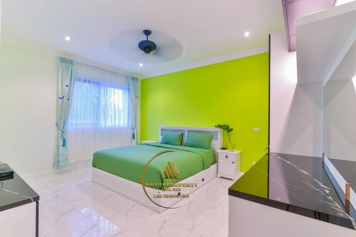 Large Land And Luxury Modern Pool Villa At Hua Hin – Tab Tai For Sale