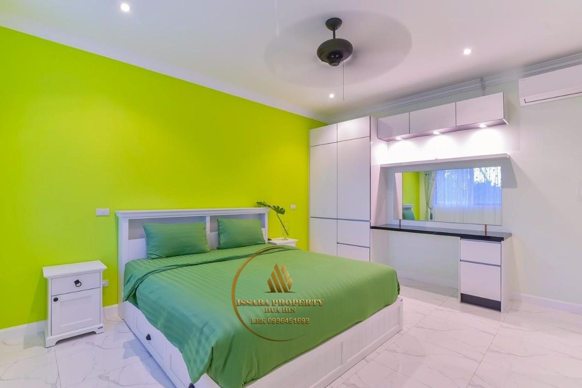 Large Land And Luxury Modern Pool Villa At Hua Hin – Tab Tai For Sale