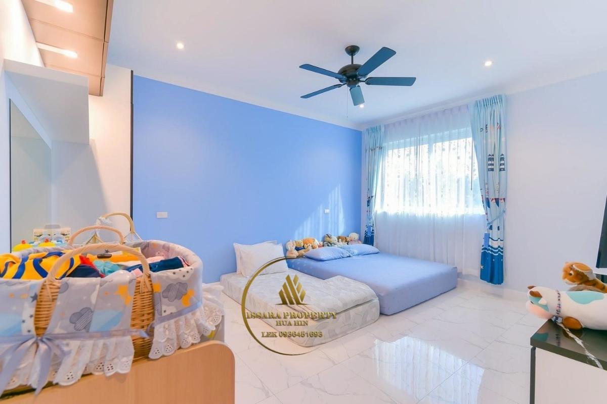 Large Land And Luxury Modern Pool Villa At Hua Hin – Tab Tai For Sale