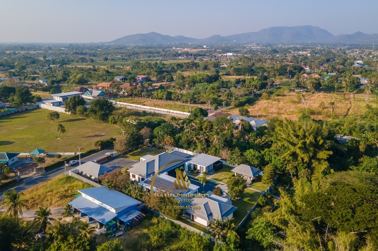 Luxury Pool Villa With Fully Furnished At Baan Hin Lek Fai For Sale
