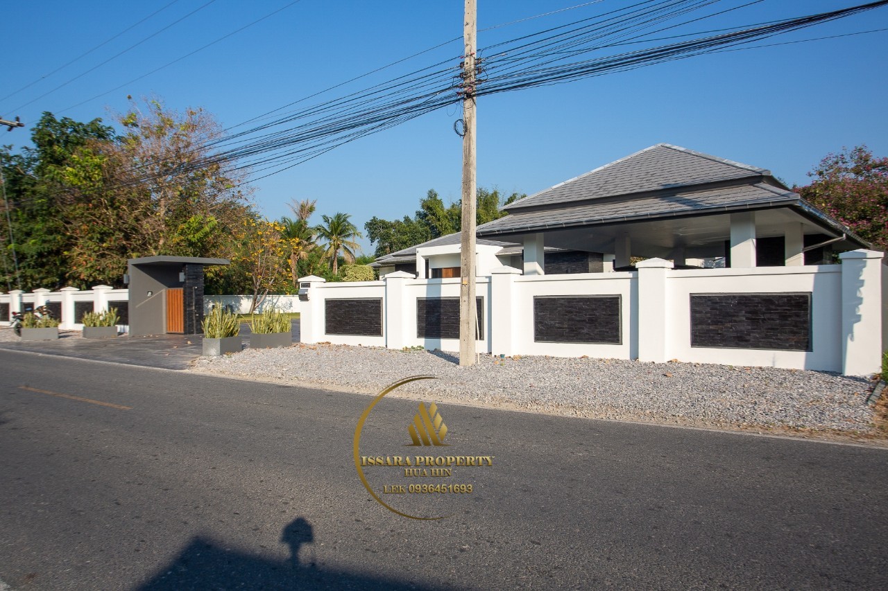 Luxury Pool Villa With Fully Furnished At Baan Hin Lek Fai For Sale