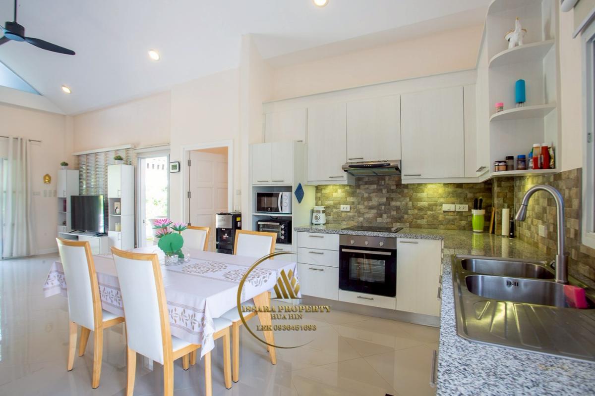 Nice 3 Bedrooms Pool Villa At Eeden Village for Sale