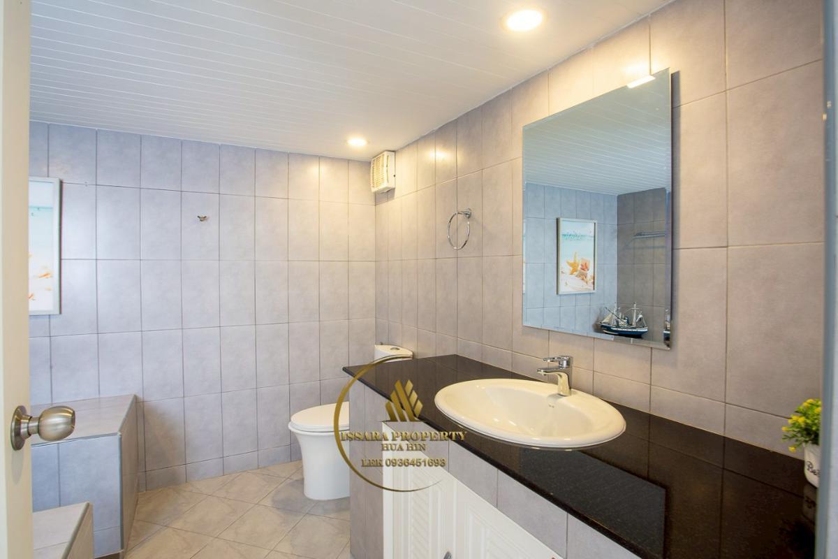 Nice 3 Bedrooms Pool Villa At Eeden Village for Sale