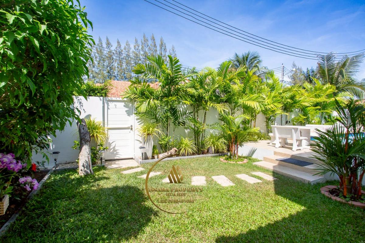 Nice 3 Bedrooms Pool Villa At Eeden Village for Sale