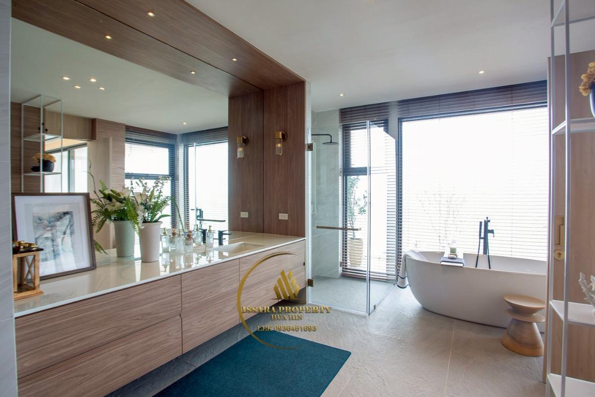 Luxury Beach House The First Ultra Luxury In Cha-am Fully Functional Seaside House With Swimming Pool And Access To Every Private Beach.