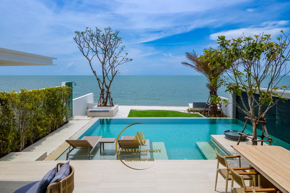 Luxury Beach House The First Ultra Luxury In Cha-am Fully Functional Seaside House With Swimming Pool And Access To Every Private Beach.
