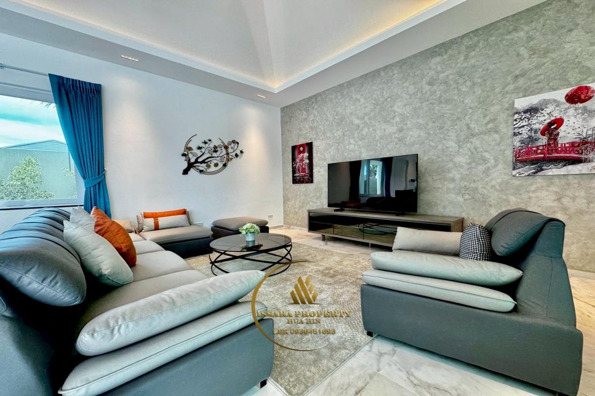 Quality Pool Villa Near Black Mountain Golf Course For Sale