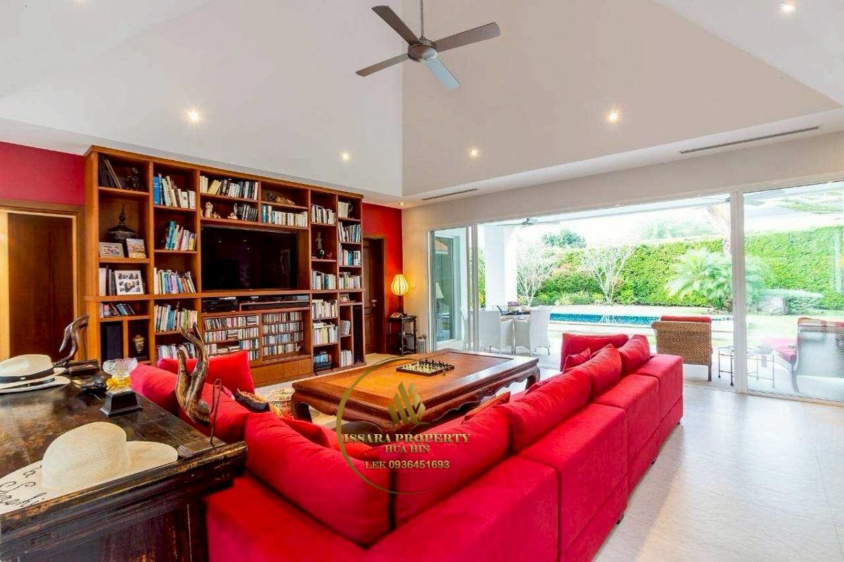 Spacious Luxury Pool Villa At Baan Ingphu Hua Hin For Sale