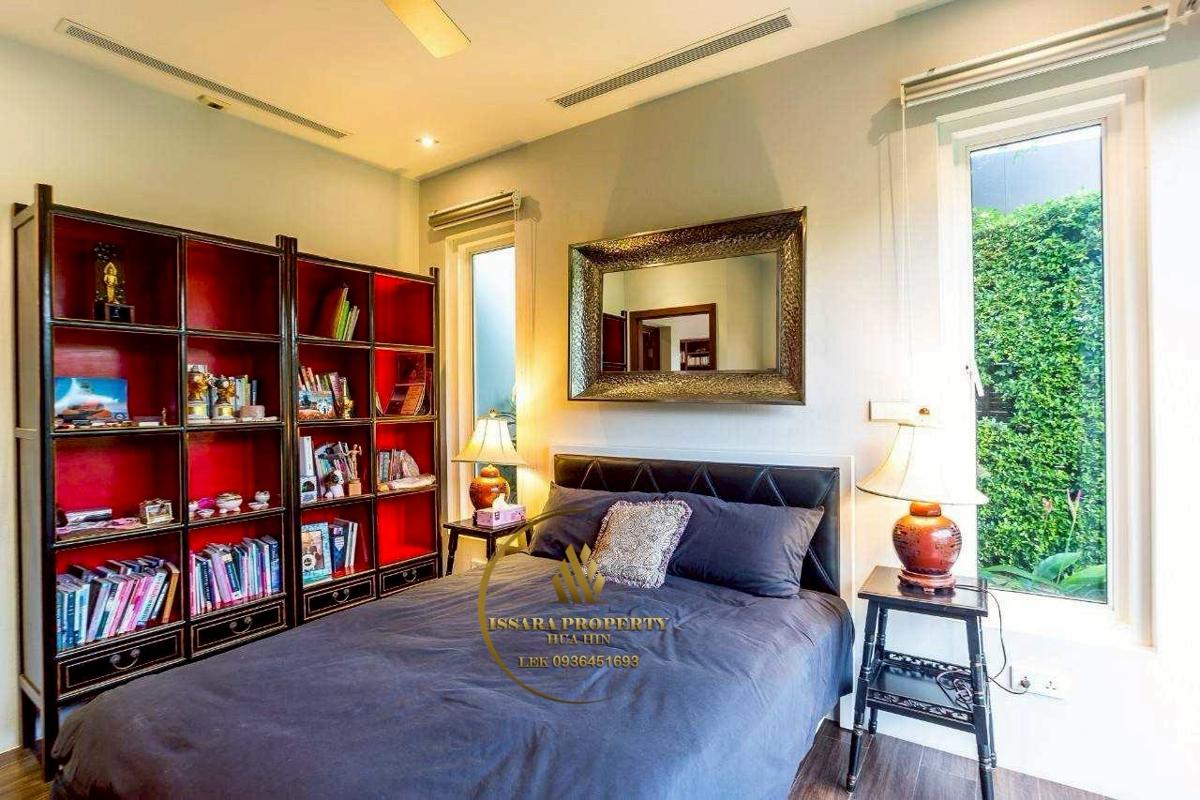 Spacious Luxury Pool Villa At Baan Ingphu Hua Hin For Sale