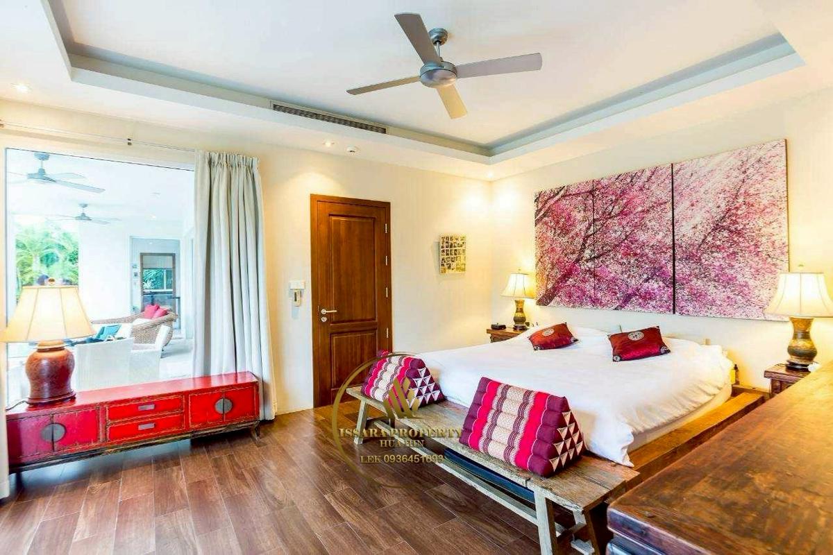Spacious Luxury Pool Villa At Baan Ingphu Hua Hin For Sale