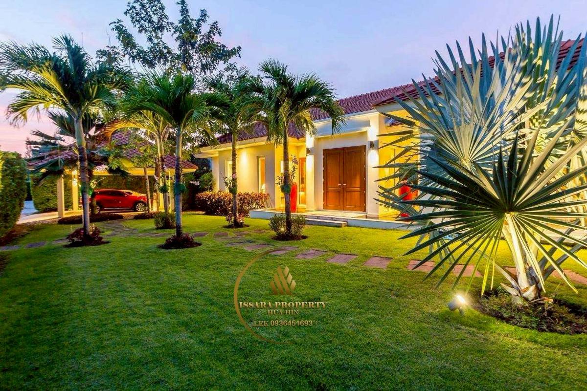 Spacious Luxury Pool Villa At Baan Ingphu Hua Hin For Sale