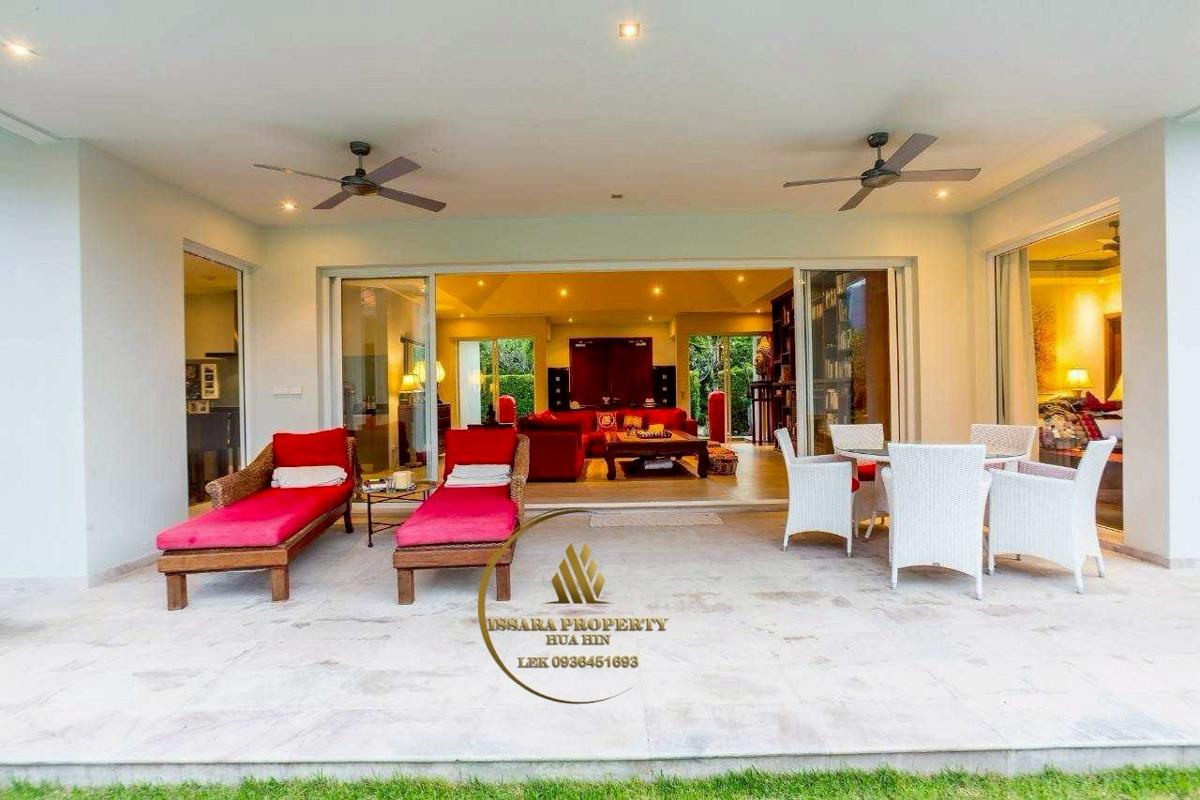 Spacious Luxury Pool Villa At Baan Ingphu Hua Hin For Sale