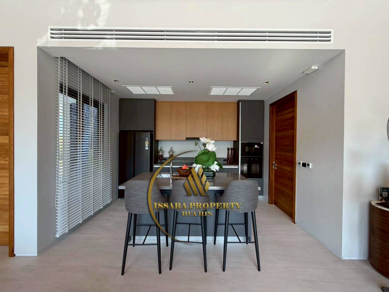 https://star-property-huahin.com/property/exclusive-modern-loft-pool-villa-with-mountain-views-hua-hin-soi-126/