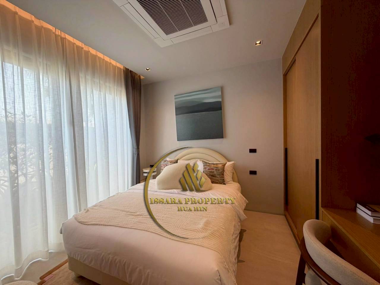 https://star-property-huahin.com/property/exclusive-modern-loft-pool-villa-with-mountain-views-hua-hin-soi-126/