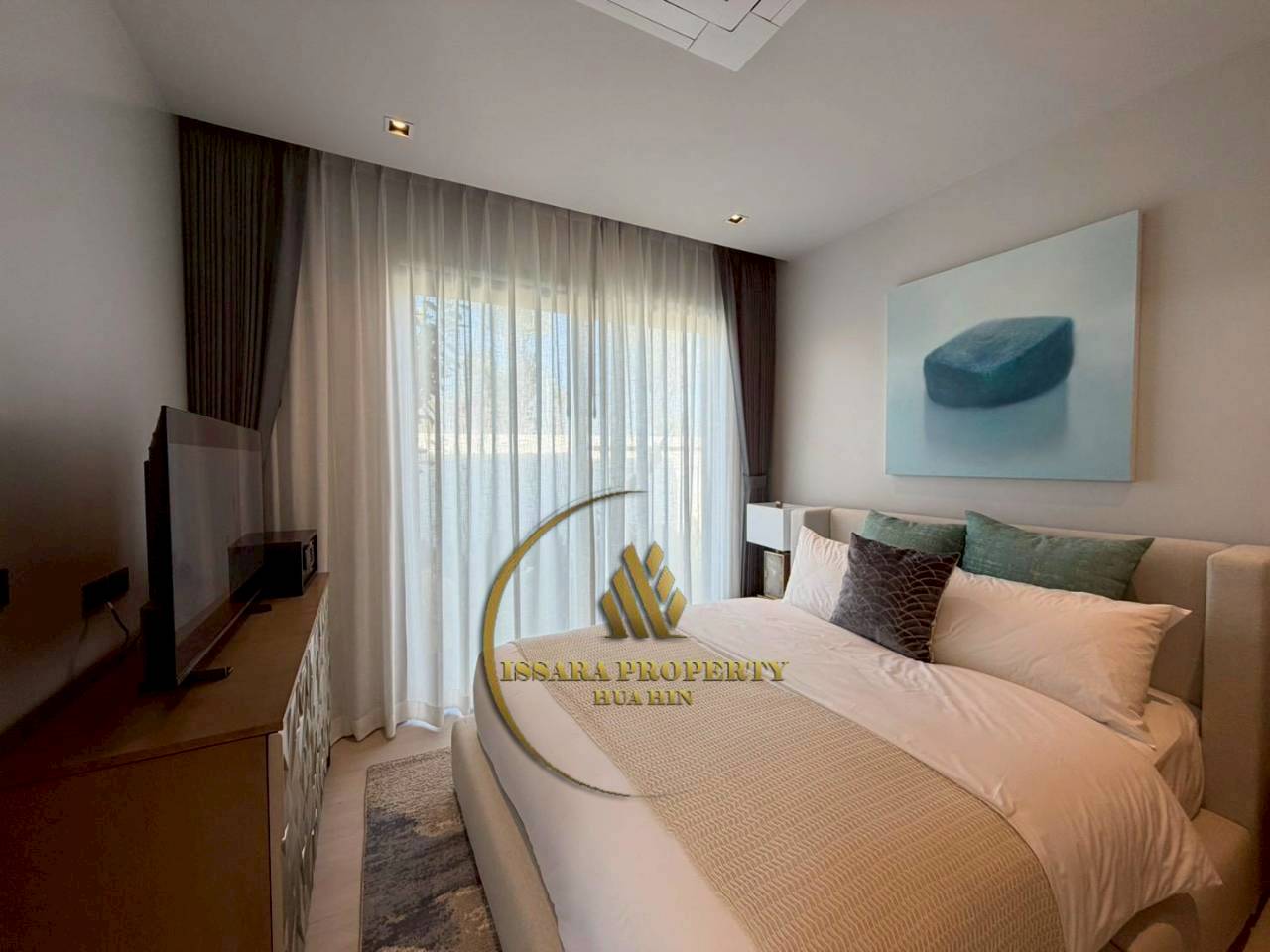 https://star-property-huahin.com/property/exclusive-modern-loft-pool-villa-with-mountain-views-hua-hin-soi-126/