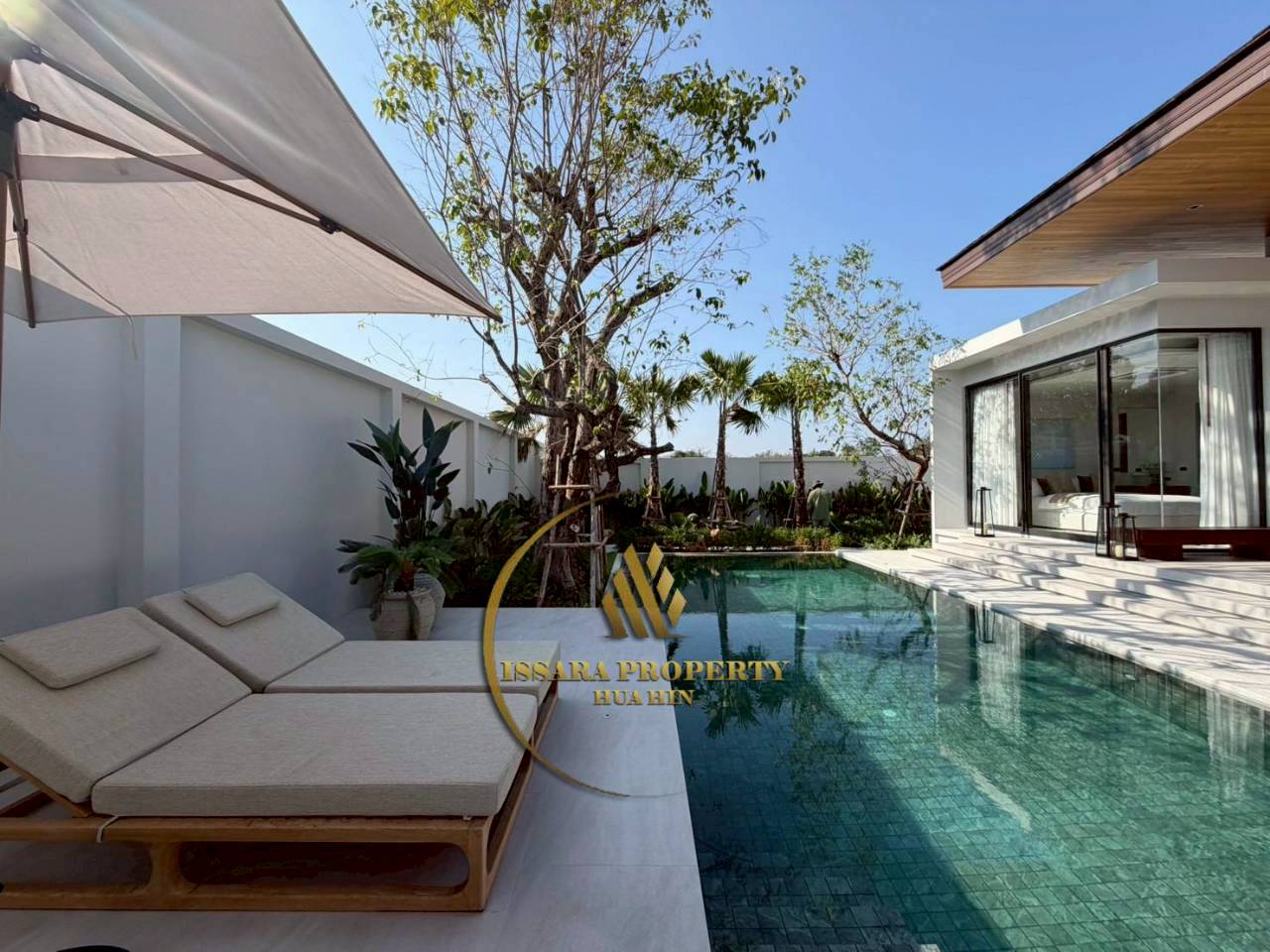 https://star-property-huahin.com/property/exclusive-modern-loft-pool-villa-with-mountain-views-hua-hin-soi-126/
