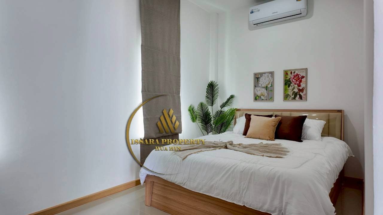 Charming Pool Villa in Prime Hua Hin Location – Soi 102 For Sale