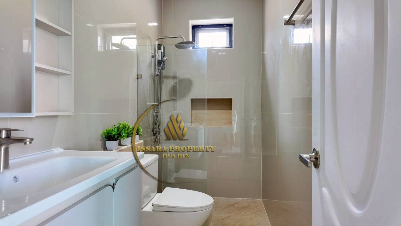 Charming Pool Villa in Prime Hua Hin Location – Soi 102 For Sale