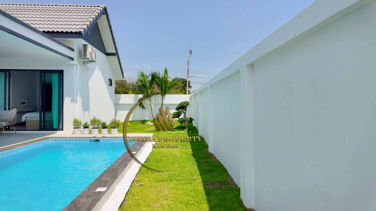 Charming Pool Villa in Prime Hua Hin Location – Soi 102 For Sale