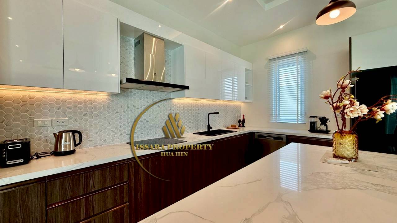 Modern 3 Bedroom Luxury Pool Villa with Solar System – Hua Hin Soi 112