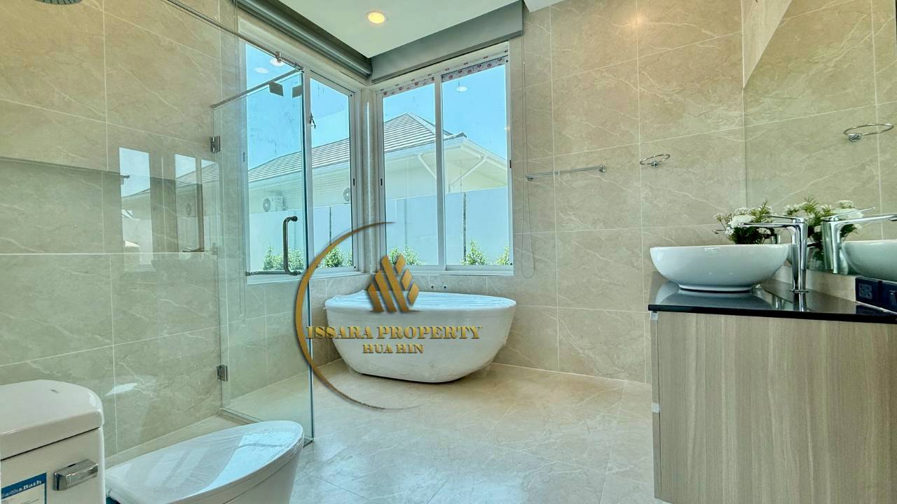 Luxury Pool Villa in Hua Hin – Brand New | Fully Furnished | Move-in Ready
