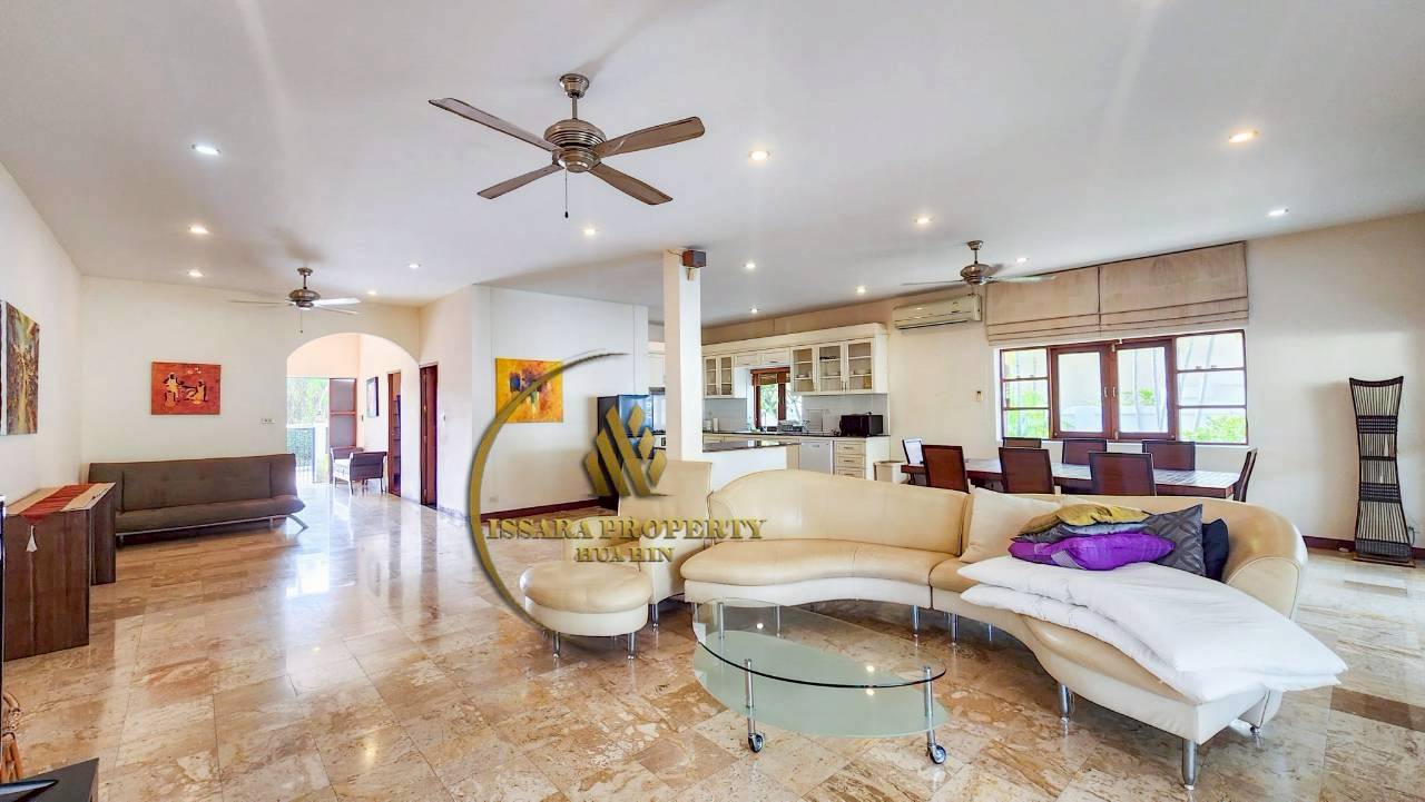 Prime Location And Fully Furnished Pool Villa At Hua Hin Soi 114