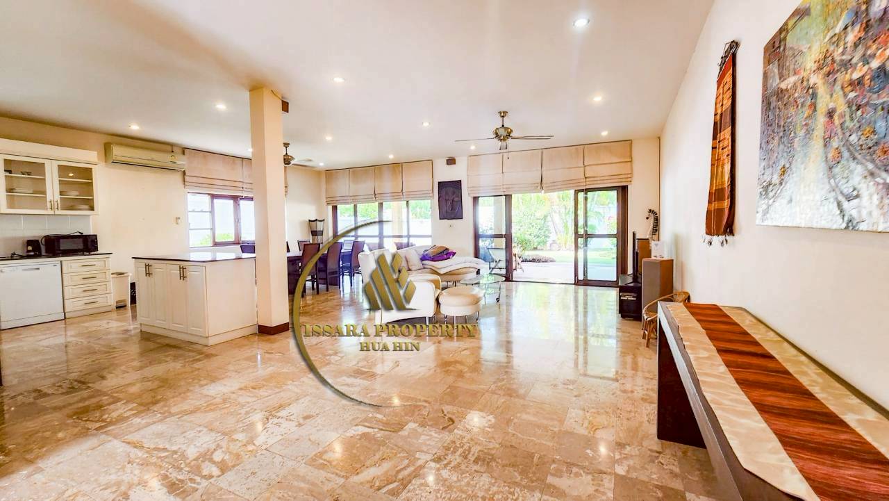 Prime Location And Fully Furnished Pool Villa At Hua Hin Soi 114