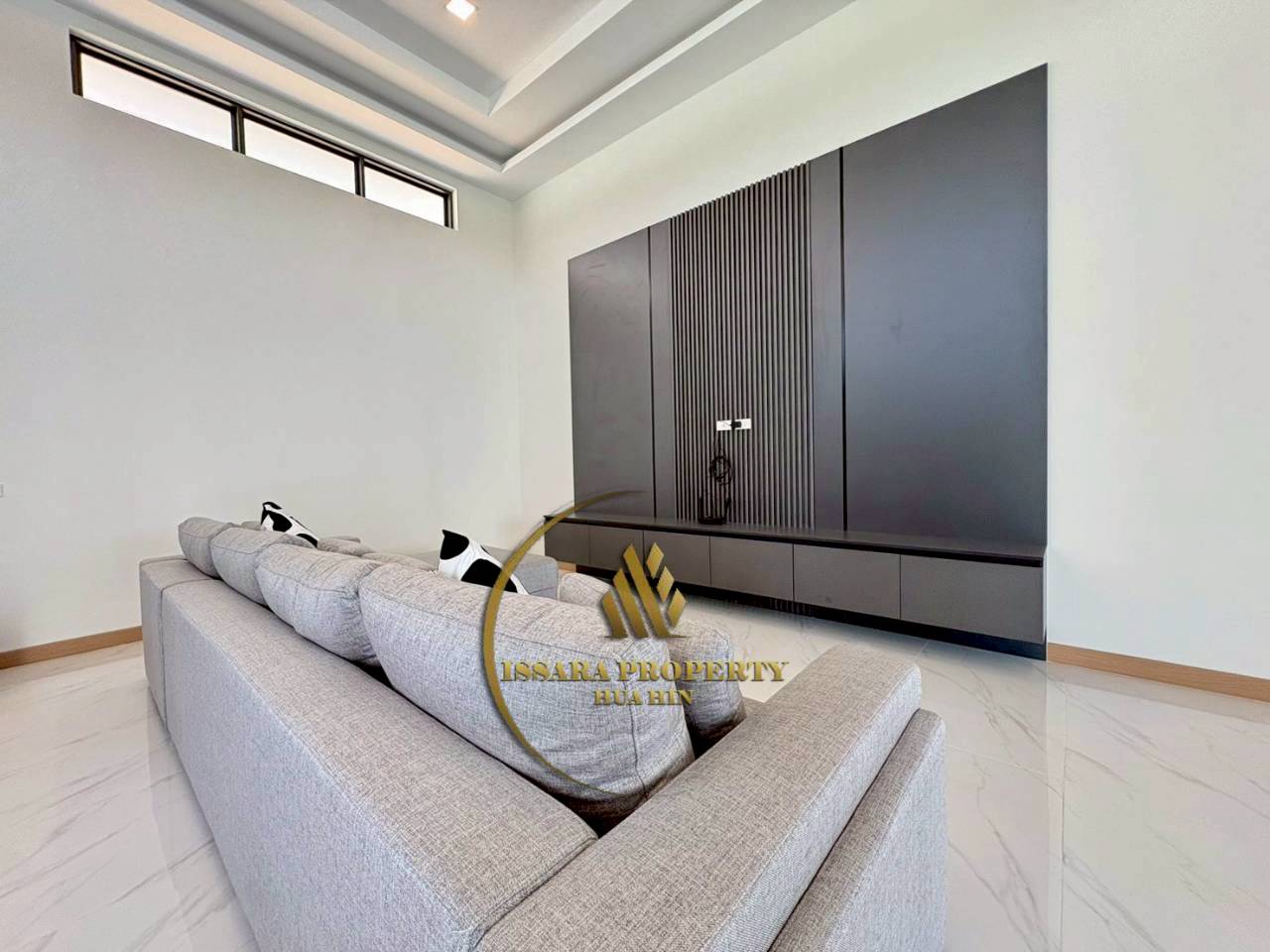 Exclusive 4-Bedroom Private Pool Villa – Luxury Living in Hua Hin For Sale