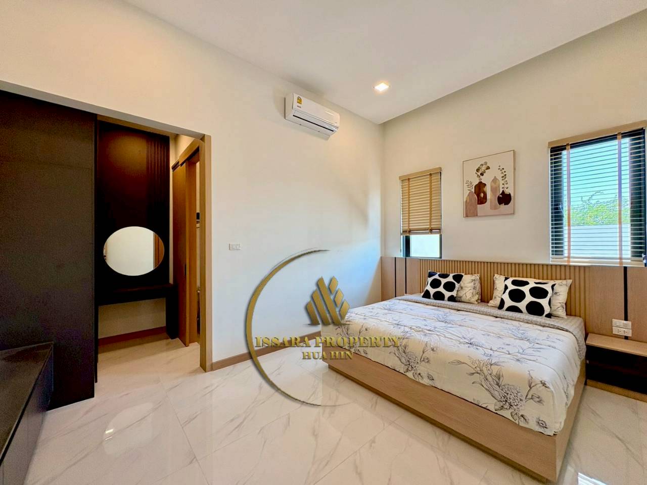 Exclusive 4-Bedroom Private Pool Villa – Luxury Living in Hua Hin For Sale