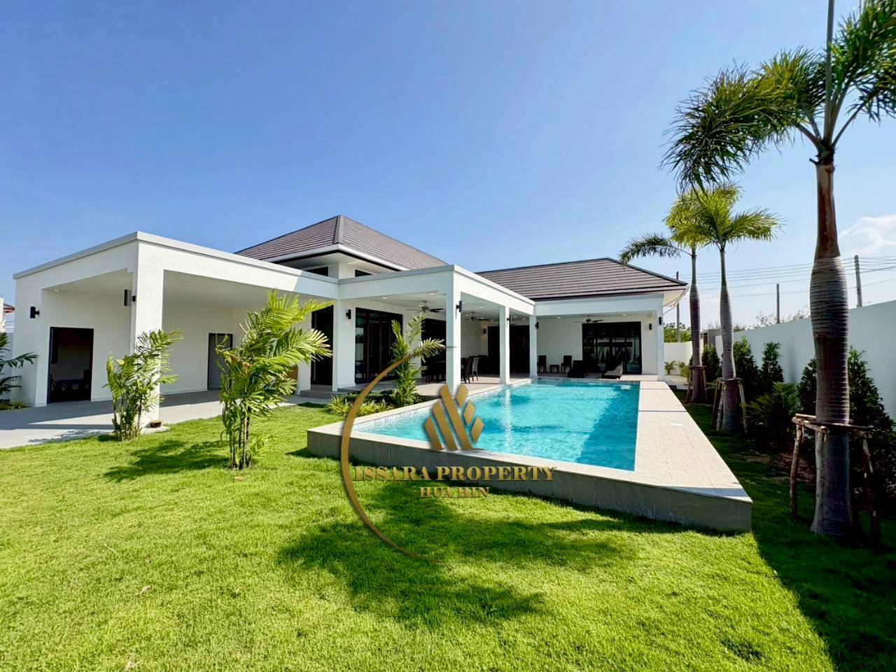 Exclusive 4-Bedroom Private Pool Villa – Luxury Living in Hua Hin For Sale