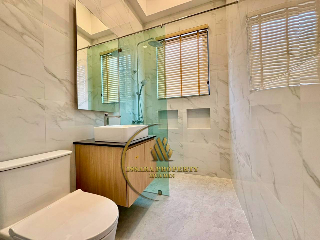 Exclusive 4-Bedroom Private Pool Villa – Luxury Living in Hua Hin For Sale