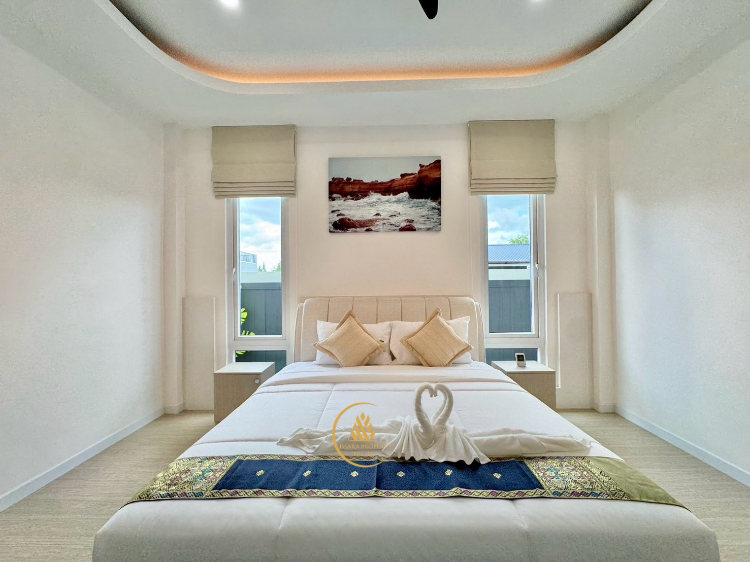 Modern Luxury Pool Villa Spacious Living in Hua Hin Soi 88 For Sale