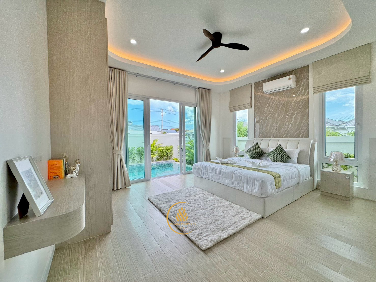 Modern Luxury Pool Villa Spacious Living in Hua Hin Soi 88 For Sale
