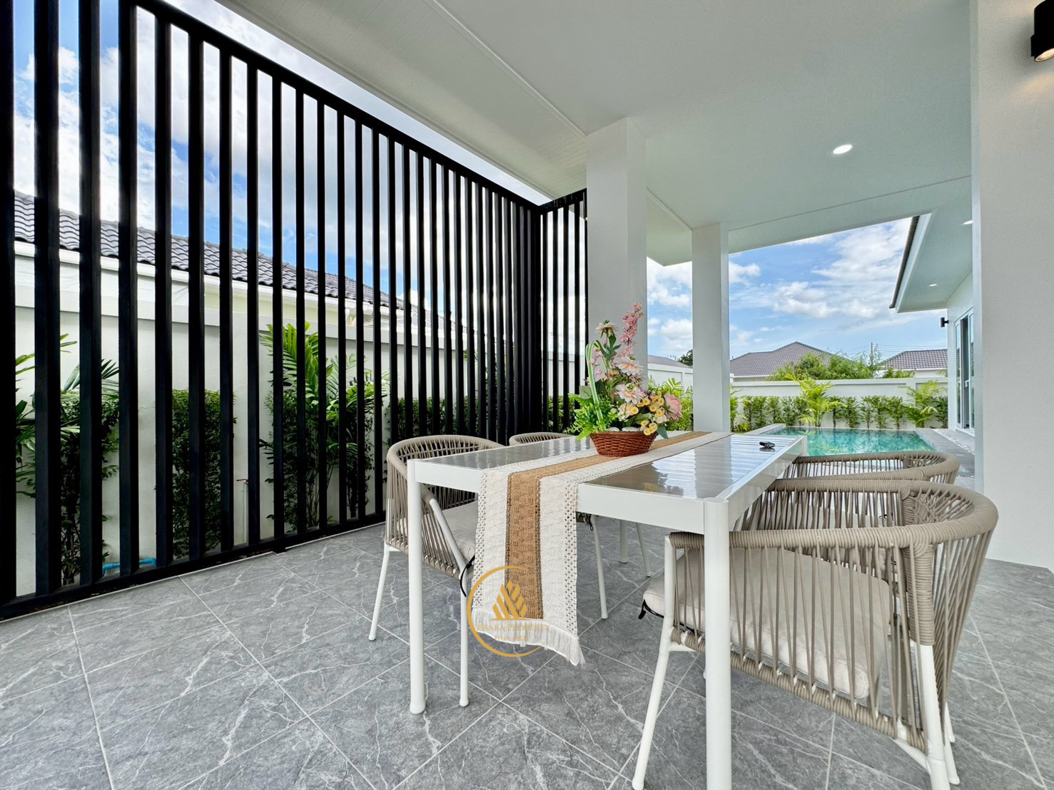 Modern Luxury Pool Villa Spacious Living in Hua Hin Soi 88 For Sale